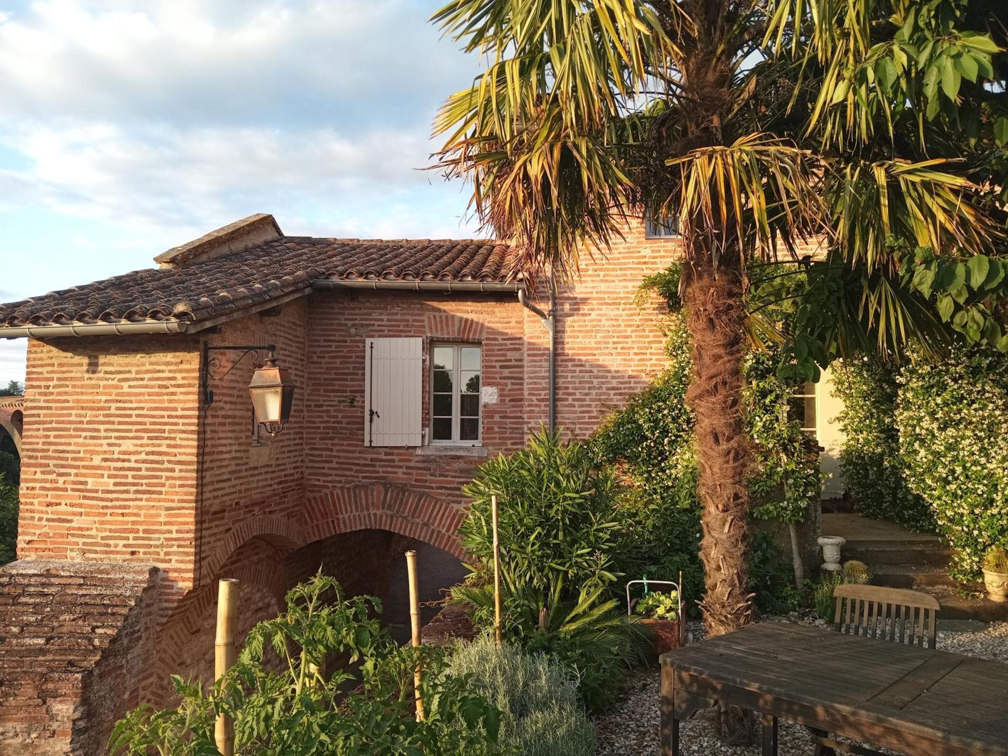 Comfort And Fab Views Albi Exterior foto